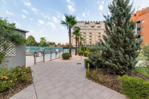 Moderno apartamento con Piscina y Parking